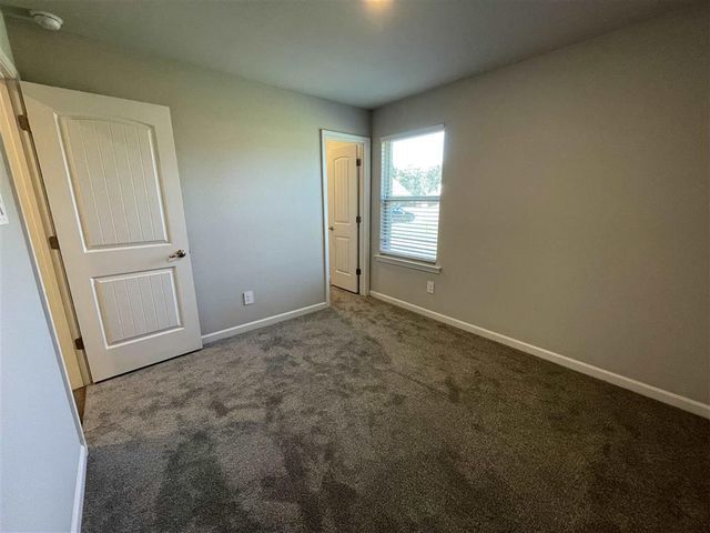 920 Saint James Dr Drive, Lake Charles, LA 70611