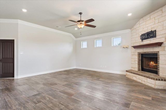 1066 Vista DR, Salado, TX 76571