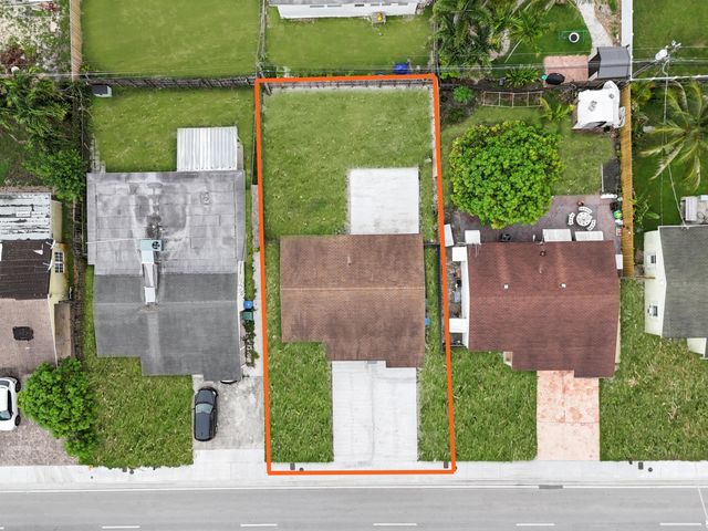 5209 N ANDREWS Avenue, Oakland Park, FL 33309