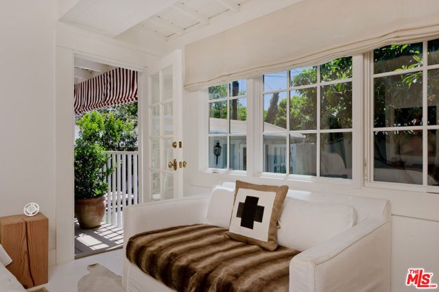9052 Harland Avenue, West Hollywood, CA 90069