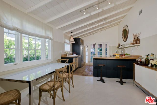 9052 Harland Avenue, West Hollywood, CA 90069