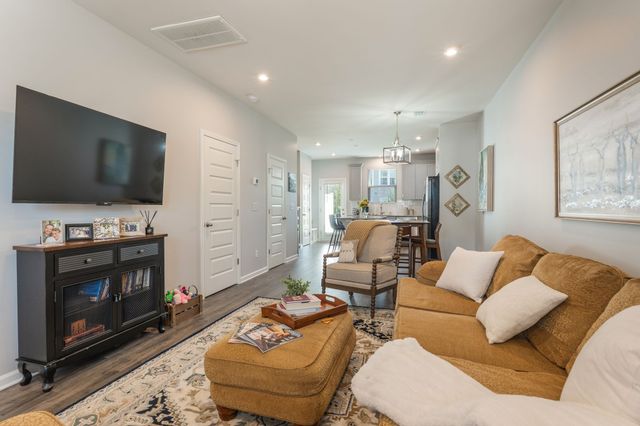 615 Old Hickory Blvd Apt 620, Nashville, TN 37209