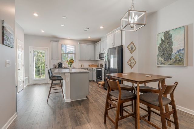 615 Old Hickory Blvd Apt 620, Nashville, TN 37209