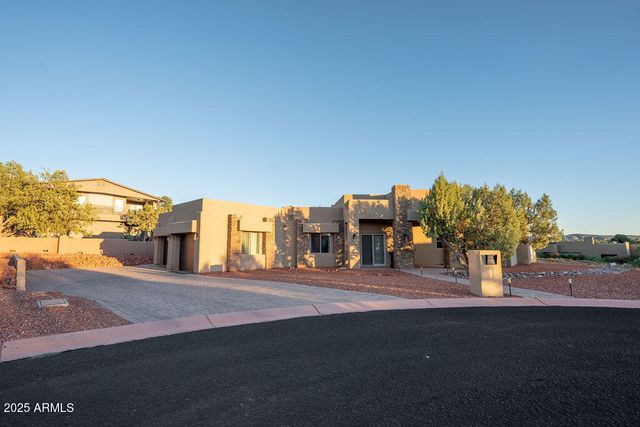 25 VIA DEL ARTE --, Sedona, AZ 86336