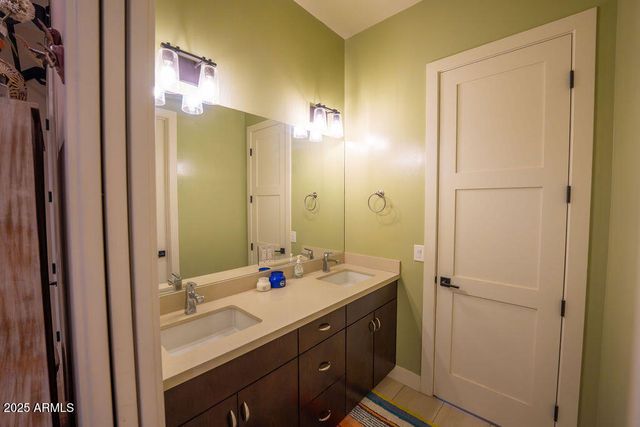 25 VIA DEL ARTE --, Sedona, AZ 86336