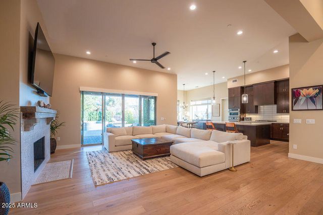 25 VIA DEL ARTE --, Sedona, AZ 86336