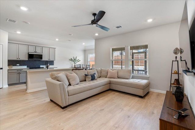 349 Heatherwood TER, Marble Falls, TX 78654