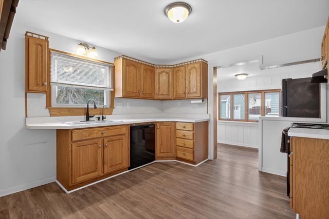 329 E Coler Street, Jackson, MI 49203