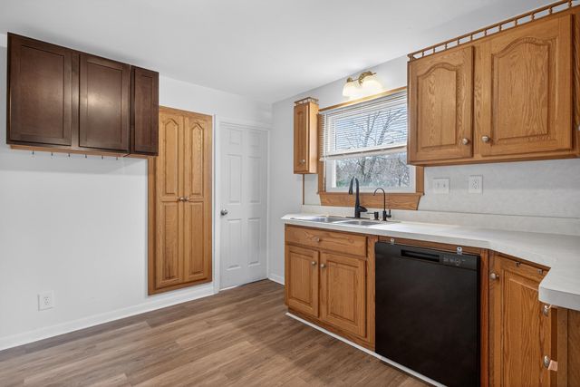 329 E Coler Street, Jackson, MI 49203