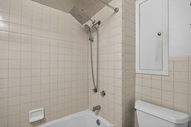 329 E Coler Street, Jackson, MI 49203