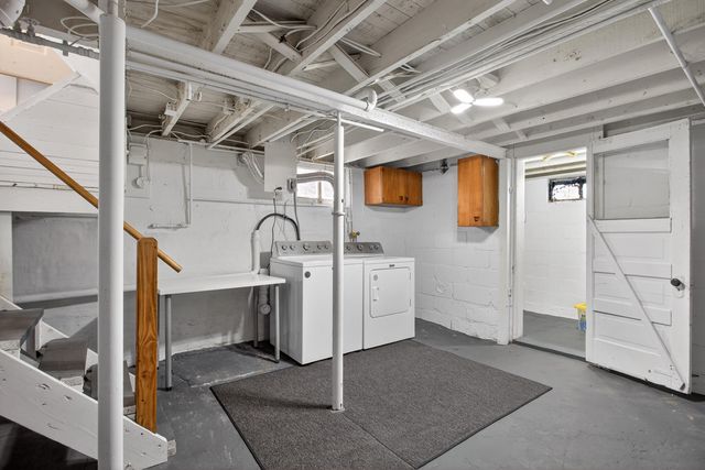 329 E Coler Street, Jackson, MI 49203