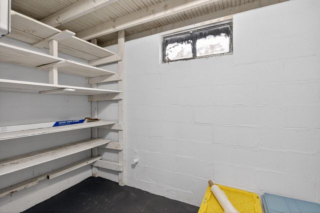 329 E Coler Street, Jackson, MI 49203