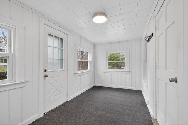 329 E Coler Street, Jackson, MI 49203