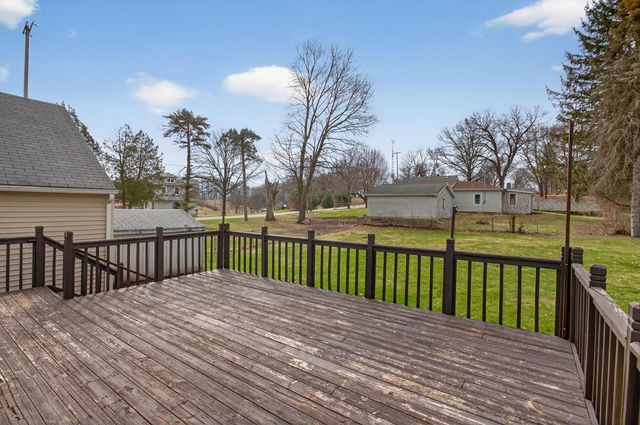 329 E Coler Street, Jackson, MI 49203