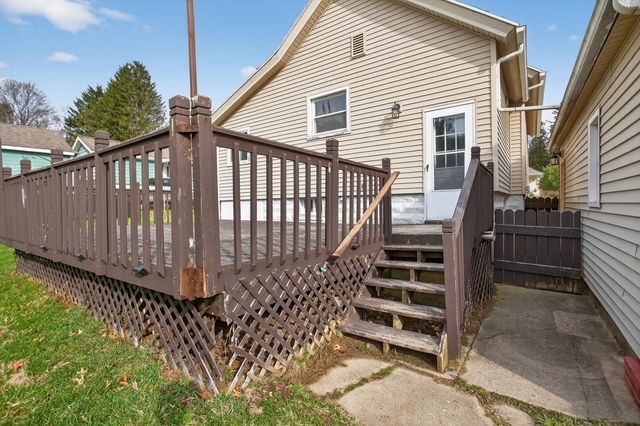 329 E Coler Street, Jackson, MI 49203