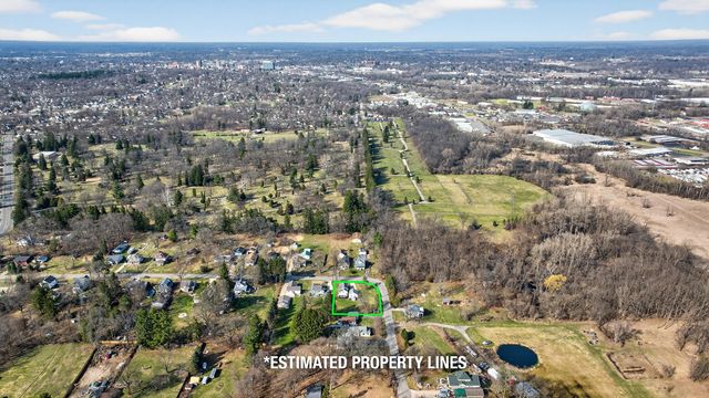 329 E Coler Street, Jackson, MI 49203