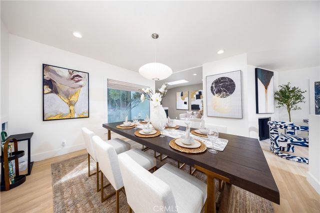 4011 Farmouth, Los Angeles, CA 90027