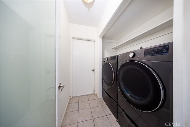 4011 Farmouth, Los Angeles, CA 90027