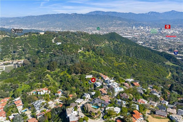 4011 Farmouth, Los Angeles, CA 90027