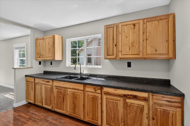 196 W Pitman Avenue, Battle Creek, MI 49017