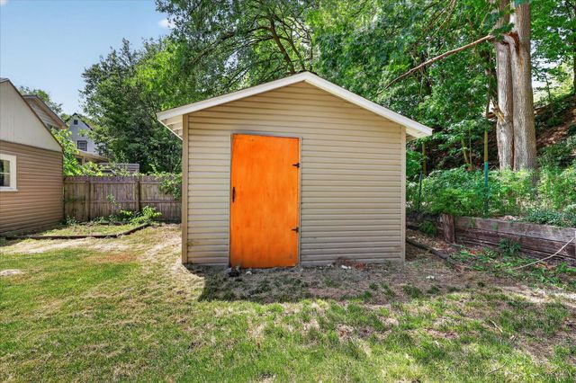 196 W Pitman Avenue, Battle Creek, MI 49017