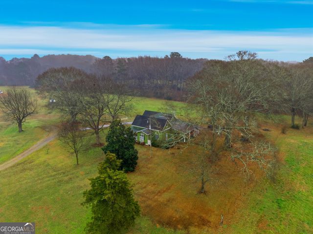 16 HWY 211, Statham, GA 30666