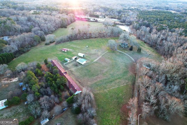 16 HWY 211, Statham, GA 30666