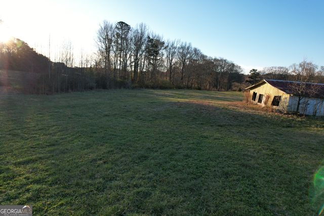 16 HWY 211, Statham, GA 30666