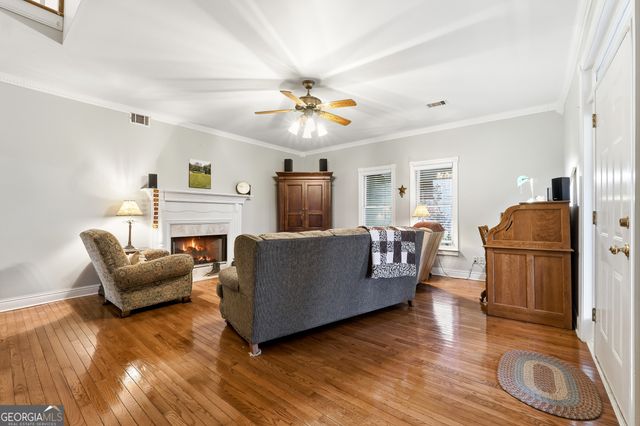 16 HWY 211, Statham, GA 30666