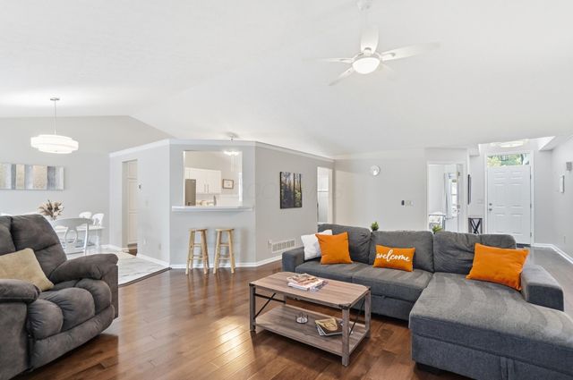 6598 Burbank Place, Westerville, OH 43082