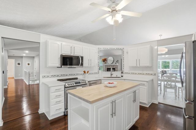 6598 Burbank Place, Westerville, OH 43082