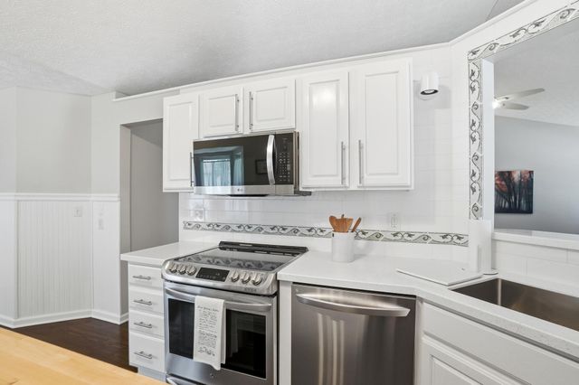 6598 Burbank Place, Westerville, OH 43082