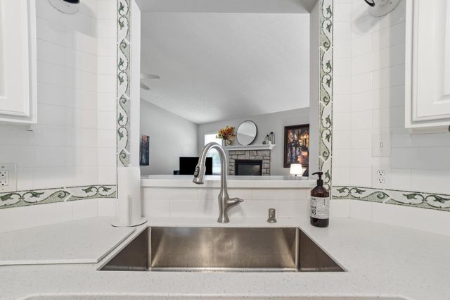 6598 Burbank Place, Westerville, OH 43082