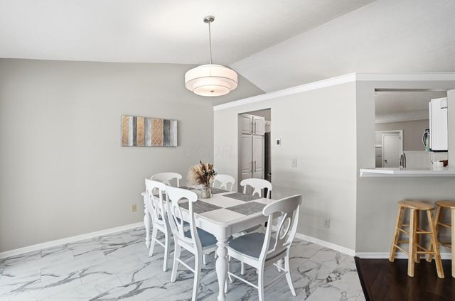 6598 Burbank Place, Westerville, OH 43082