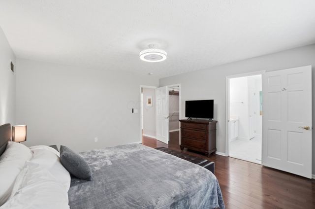 6598 Burbank Place, Westerville, OH 43082