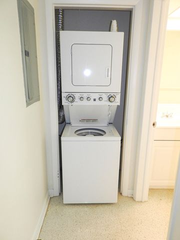 1232 Cabana Road 3, Singer Island, FL 33404