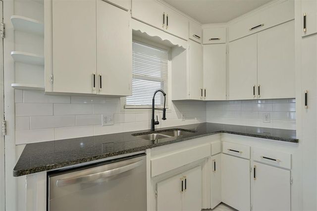 231 Russell Drive, Midwest City, OK 73110