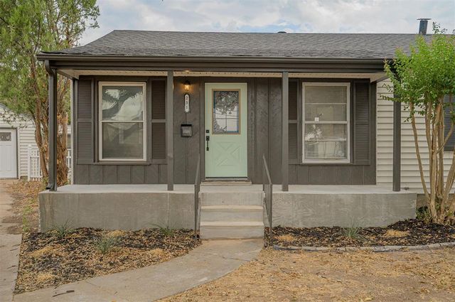 231 Russell Drive, Midwest City, OK 73110