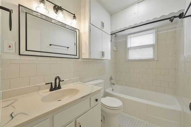 231 Russell Drive, Midwest City, OK 73110