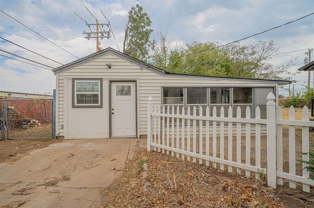 231 Russell Drive, Midwest City, OK 73110