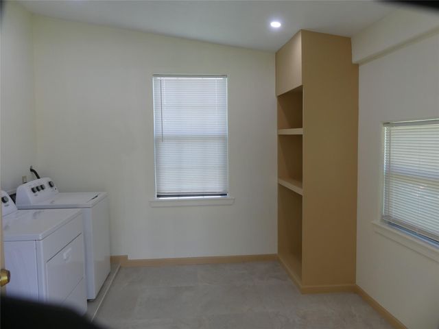 802 Candler Drive, Houston, TX 77037