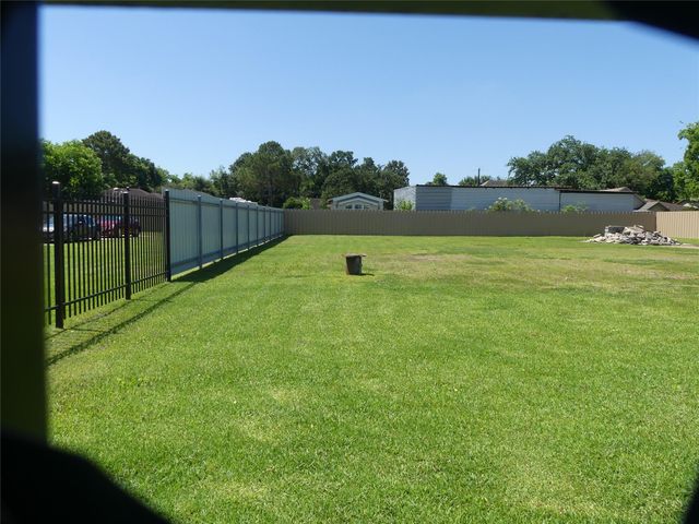 802 Candler Drive, Houston, TX 77037