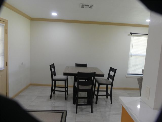 802 Candler Drive, Houston, TX 77037