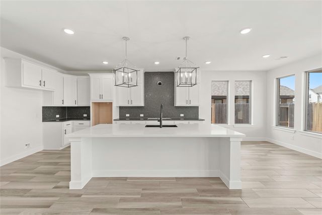 10607 Dina Yellow Drive, Cypress, TX 77433