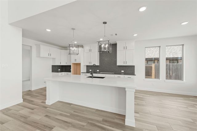 10607 Dina Yellow Drive, Cypress, TX 77433