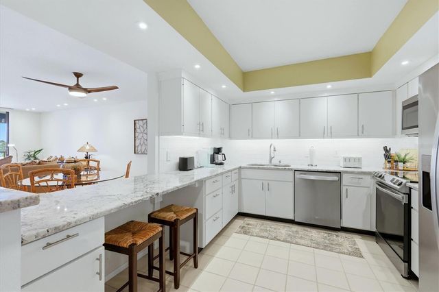 1955 GULF OF MEXICO DR G6-311, Longboat Key, FL 34228