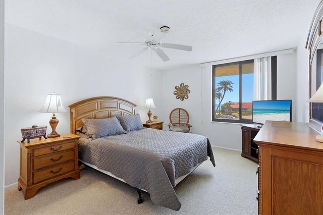 1955 GULF OF MEXICO DR G6-311, Longboat Key, FL 34228