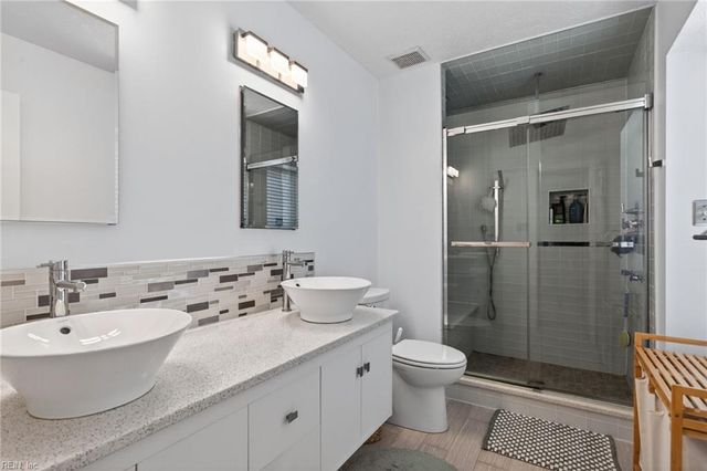 411 Marlboro RD, Newport News, VA 23602