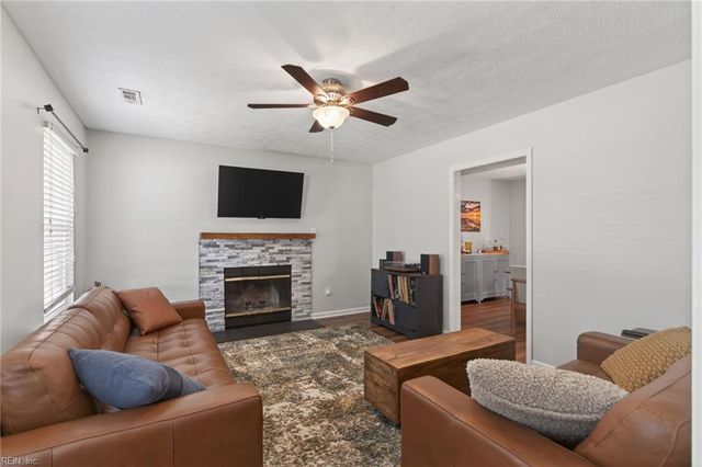 411 Marlboro RD, Newport News, VA 23602
