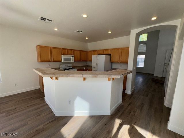 7633 Rainbow Cove Drive, Las Vegas, NV 89131